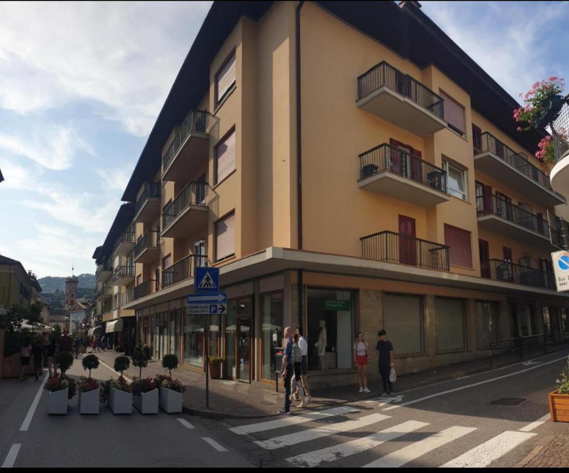 Appartamento "Roby" In Centro 卡瓦莱塞 外观 照片